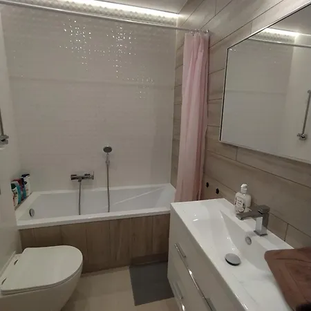 Zacisze 3 Modern * צ'סטוצ'ובה