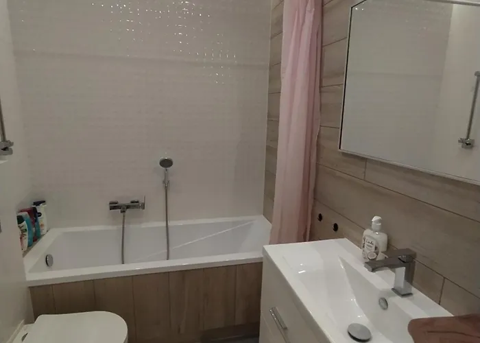 Zacisze 3 Modern * تشينستوخوفا